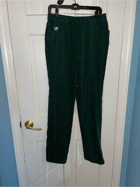 NWOT Quacker Factory Dark Green Straight-Leg Pull-On jeans with rhinestone